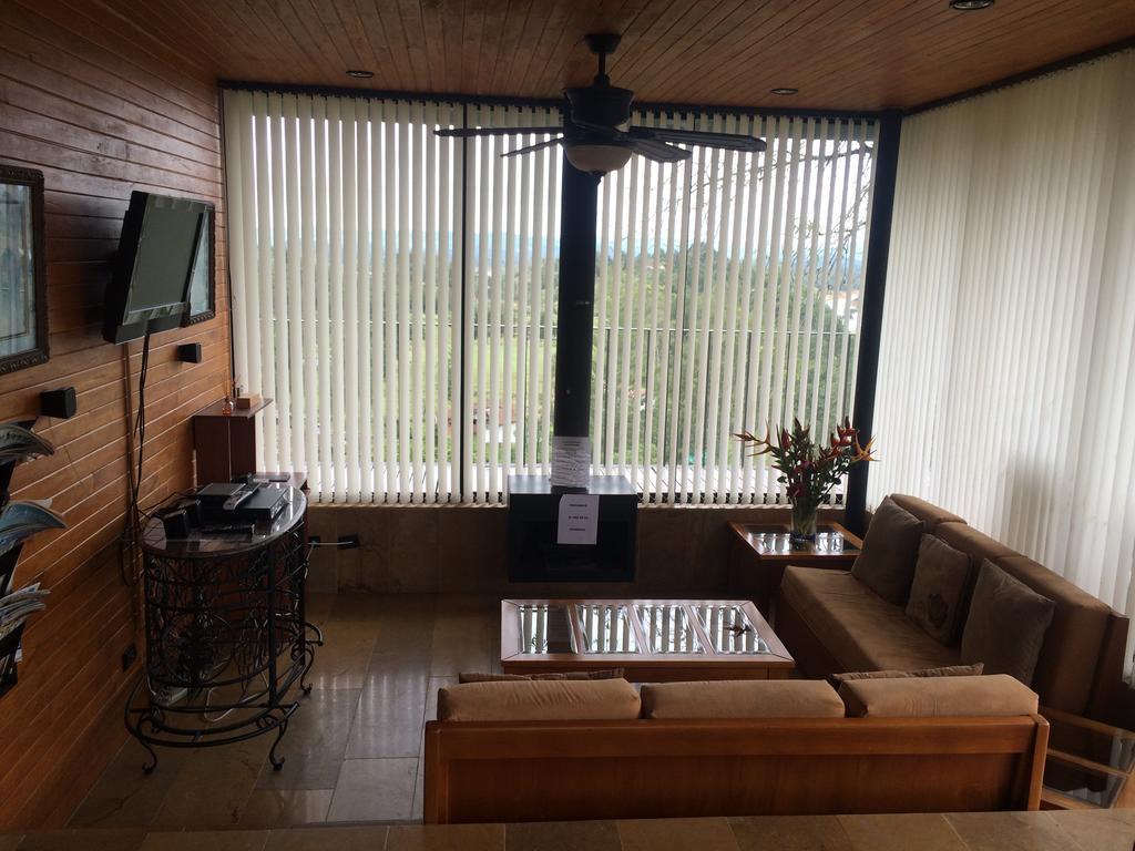 Guatapé Cabanas El Retorno מראה חיצוני תמונה