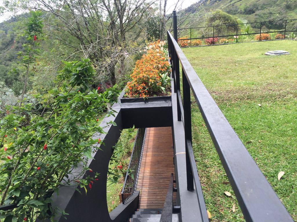 Guatapé Cabanas El Retorno מראה חיצוני תמונה